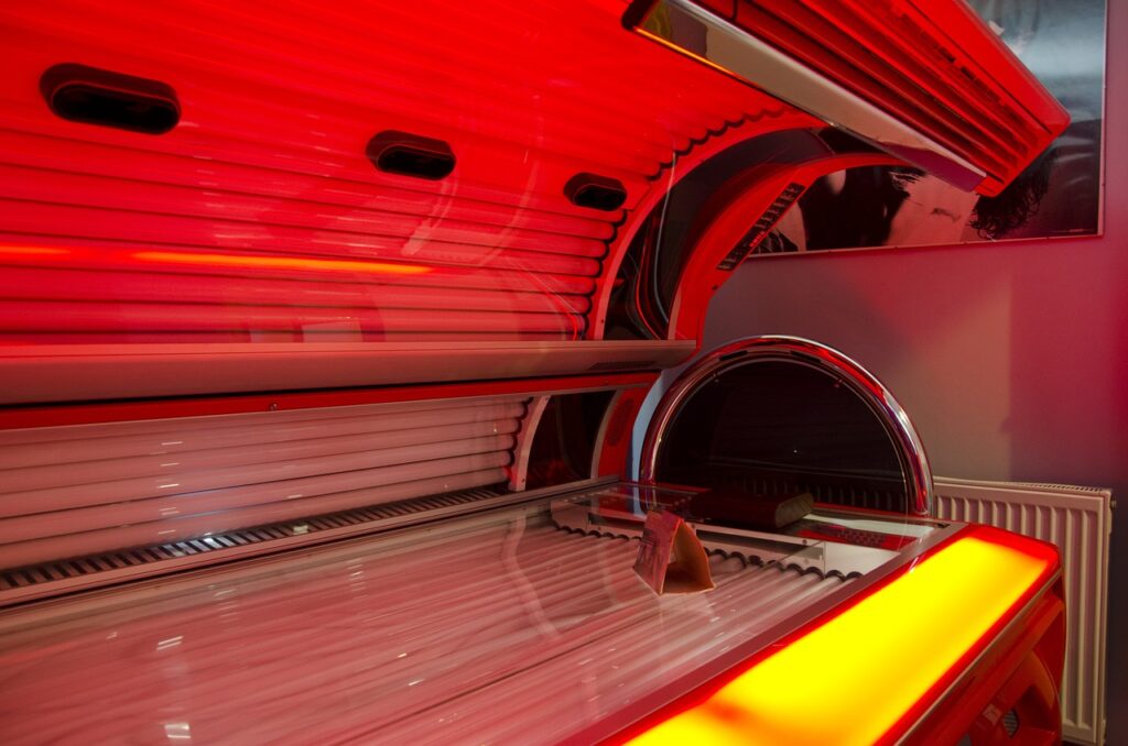 la-decade-tanning-bed